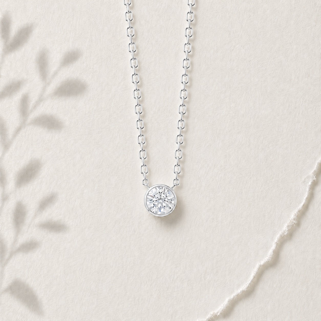 Focus in Sterling Silver